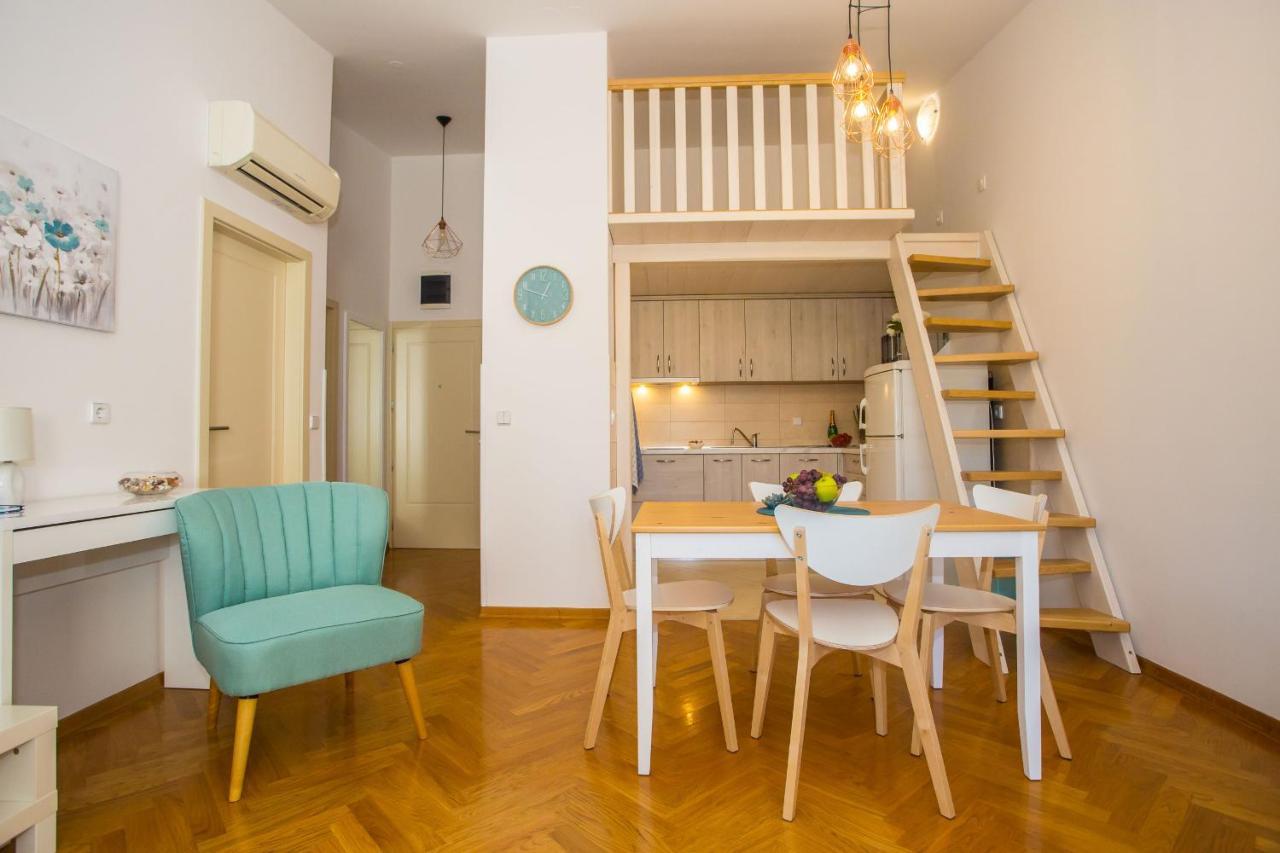 Apartment Dora Near Sea And Center With Private Garage Poreč Exterior foto
